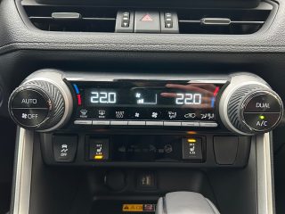 Toyota RAV4 2,5 Hybrid Active Drive 2WD 218PS | ab € 43.490