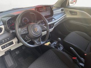 Suzuki Swift 1,2 Hybrid clear | LED | Navi