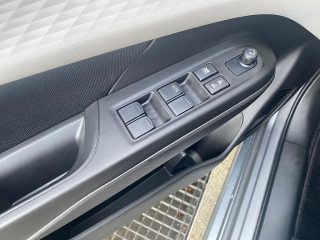 Suzuki Swift 1,2 Hybrid clear | LED | Navi