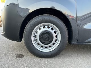 Toyota Pro Ace 1,5 l, 120 PS Kastenwagen Select