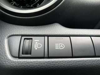 Toyota C-HR 1,8 Hybrid Active Dr. CVT 140PS | LED | Navi | Kamera