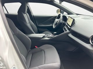 Toyota C-HR 2,0 PHEV Active Drive CVT 223PS | LED|Kamera