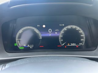 Toyota C-HR 2,0 PHEV Active Drive CVT 223PS