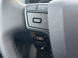 Toyota C-HR 2,0 PHEV Active Drive CVT 223PS