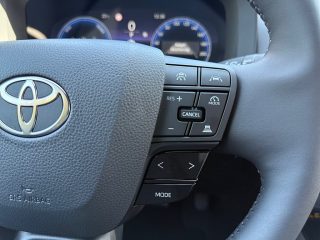 Toyota C-HR 2,0 Lounge 4x4 CVT 197PS | ab 43.970,-