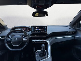 Peugeot 3008 1,2 PureTech 130 Allure Pack | LED | Navi