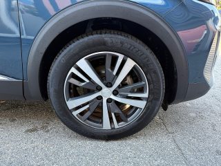 Peugeot 3008 1,2 PureTech 130 Allure Pack | LED | Navi