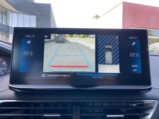 Peugeot 3008 1,2 PureTech 130 Allure | LED | Navi | Keyless