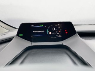 Toyota Prius 2,0 PHEV Executive CVT 223PS | Navi | Kam