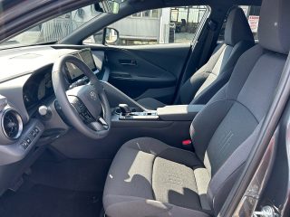 Toyota C-HR 1,8 Hybrid Active Drive CVT 140PS | LED | Navi