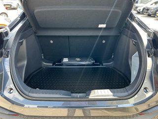 Toyota C-HR 1,8 Hybrid Active Drive CVT 140PS | LED | Navi