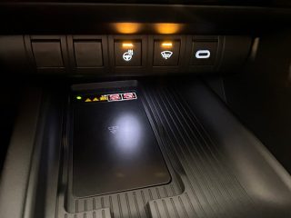 Toyota C-HR 1,8 Hybrid Active Drive CVT 140PS | LED | Navi