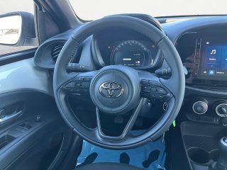 Toyota Aygo X 1,0 Play | FISKAL UMBAU