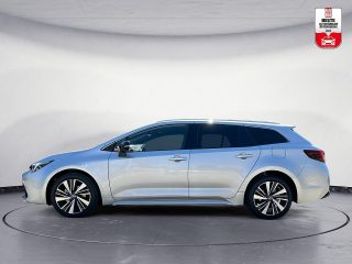 Toyota Corolla TS 1,8 Hybrid Active Drive CVT 140PS | LED | Navi