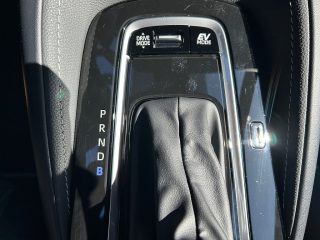 Toyota Corolla TS 1,8 Hybrid Active Drive CVT 140PS | LED | Navi