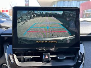 Toyota Corolla TS 1,8 Hybrid Active Drive CVT 140PS | LED | Navi