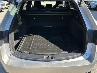 Toyota Corolla TS 1,8 Hybrid Active Drive CVT 140PS | LED | Navi