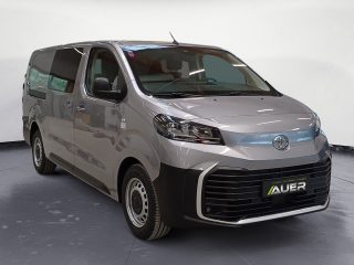 Toyota Pro Ace Doppelkabine 2,0 D-4D 145 L2 Select