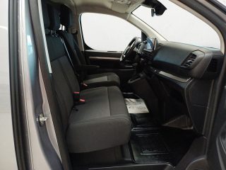 Toyota Pro Ace Doppelkabine 2,0 D-4D 145 L2 Select