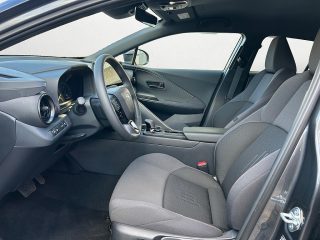 Toyota C-HR 1,8 Hybrid Active Drive CVT 140PS | LED | Navi