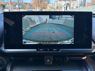 Toyota C-HR 1,8 Hybrid Active Drive CVT 140PS | LED | Navi