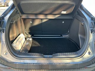 Toyota C-HR 1,8 Hybrid Active Drive CVT 140PS | LED | Navi