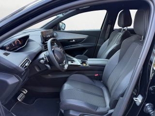 Peugeot 5008 PureTech 130 GT *Black Pack* Aut. | 7-SITZER