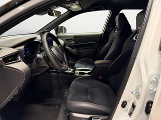 Toyota Corolla Cross 2,0 Hybrid GR Sport | 180PS | Ab 41.490,-