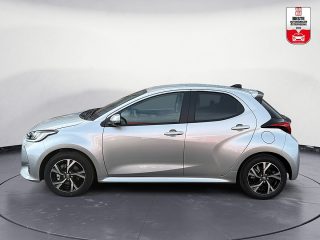 Toyota Yaris 1,5 Hybrid Active Drive CVT 116PS |+ SafetyPaket | ab 23.230,-
