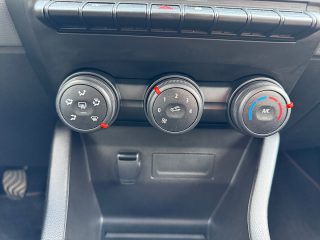 Renault Clio Life 67 SCe | LED | Freisprech | wenig KM