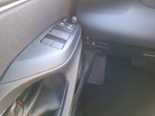 Toyota Yaris 1,5 VVT-i Hybrid 130PS Style mit Safety Paket | ab €25.910