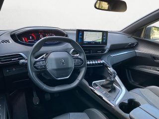 Peugeot 3008 1,2 PureTech 130 Allure | LED | Navi | Keyless