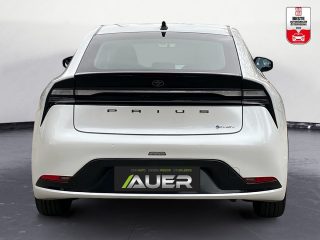 Toyota Prius 2,0 PHEV Executive CVT 223PS | Navi | Kam