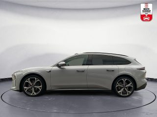 NIO Touring Longe Range 100kWh