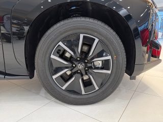 Toyota BZ4X Elektro 73kWh AWD Active Drive NEUES MODELL | ab €43.990