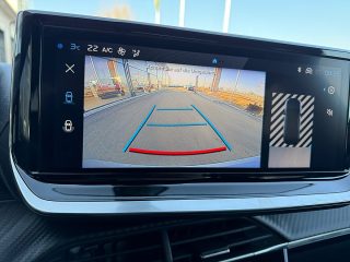 Peugeot 2008 PureTech 130 Allure Aut. | LED | Navi | PDC