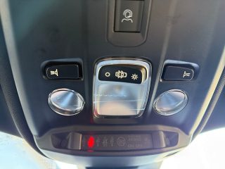 Peugeot 2008 PureTech 130 Allure Aut. | LED | Navi | PDC