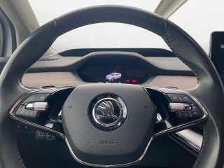 Skoda Enyaq iV 60 Aut. | Navi | HUD | Wärmepumpe