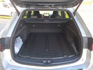 Toyota Corolla 1,8 Hybrid TS Active Drive CVT 140PS |Safety Paket