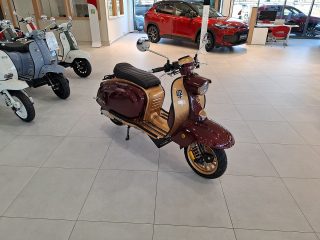 Royal Alloy JPS 350 on road