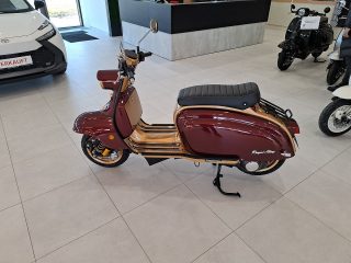 Royal Alloy JPS 350 on road