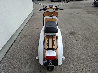 Royal Alloy JPS 350 on road