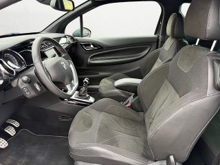 DS Automobiles DS3 Cabrio PT130 Sport Chic | Navi | PDC