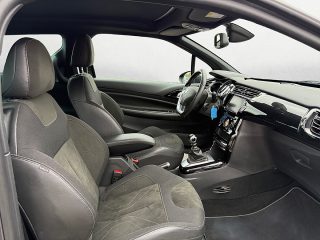 DS Automobiles DS3 Cabrio PT130 Sport Chic | Navi | PDC