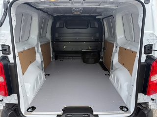 Toyota Pro Ace Electric 75kW L1 Meister