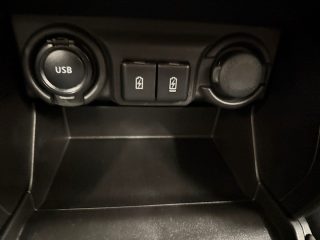 Suzuki Swift 1,2 Hybrid Shine | LED | Navi