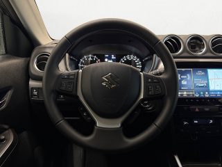 Suzuki Vitara 1,4 DITC Hybrid shine | LED | Sitzheizung | NAVI