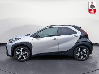 Toyota Aygo X 1,5 Hybrid 116PS Teamplayer mit Technikpaket und Faltdach