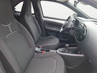 Toyota Aygo X 1,5 Hybrid 116PS Teamplayer mit Technikpaket und Faltdach