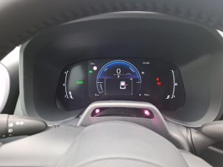 Toyota Aygo X 1,5 Hybrid 116PS Teamplayer mit Technikpaket und Faltdach